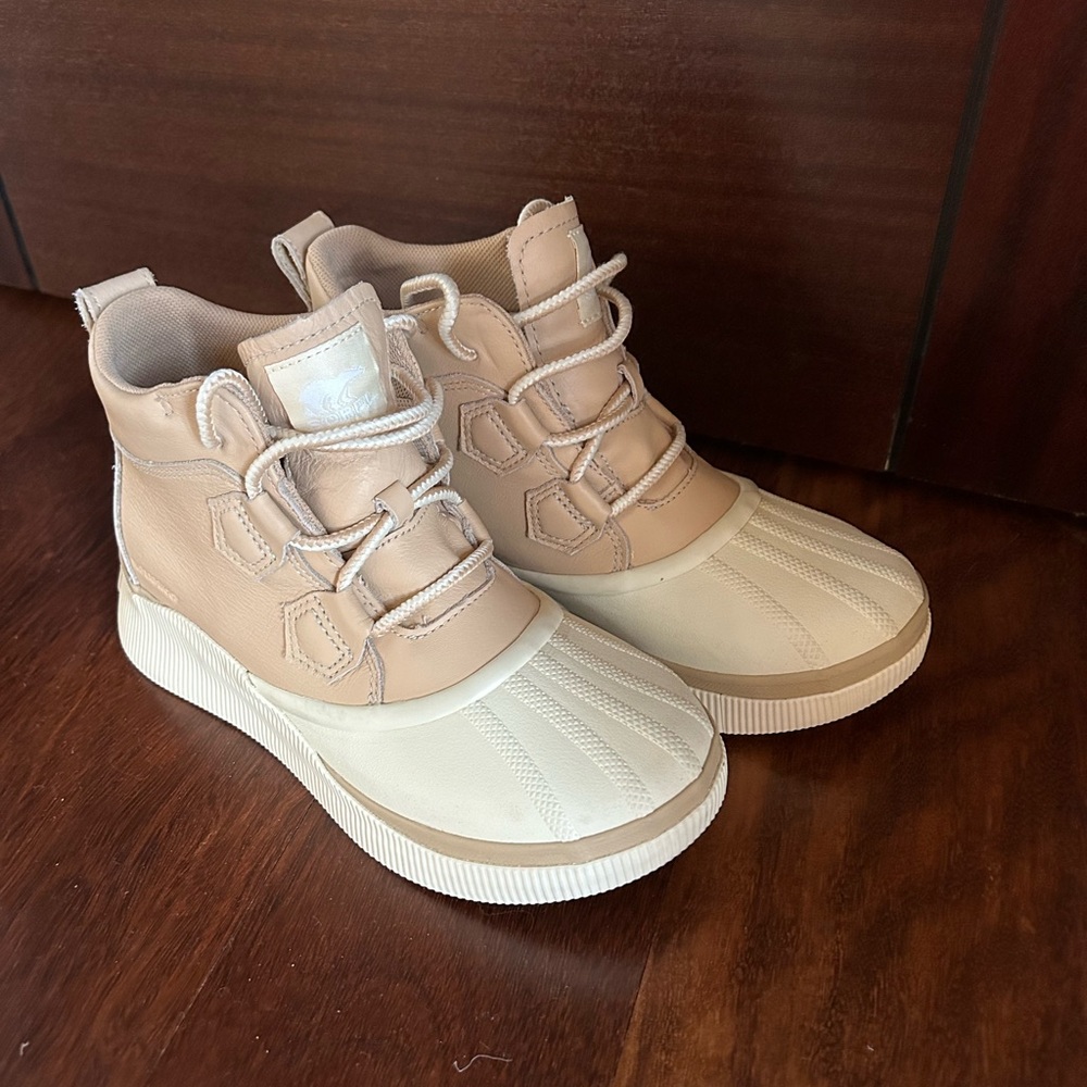 Sorel Out N About waterproof boot